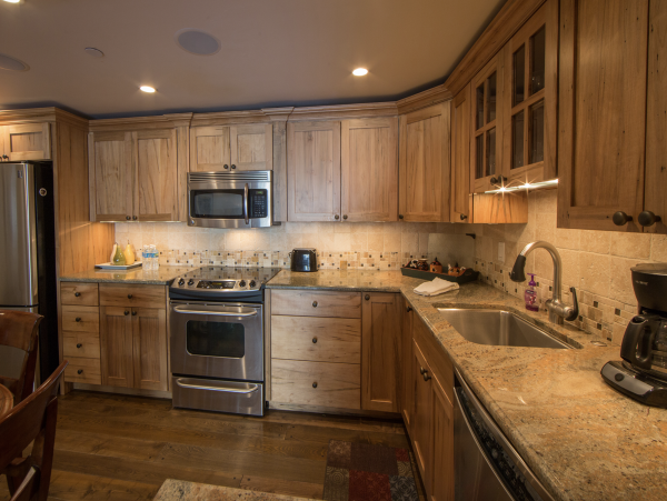 Two Bedroom Vail Ski Vacation Condo Pool & Hot Tub
